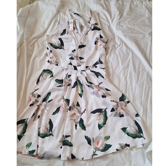 Banana Republic Dresses & Skirts - BANANA REPUBLIC White Magnolia Floral Dress SZ 10